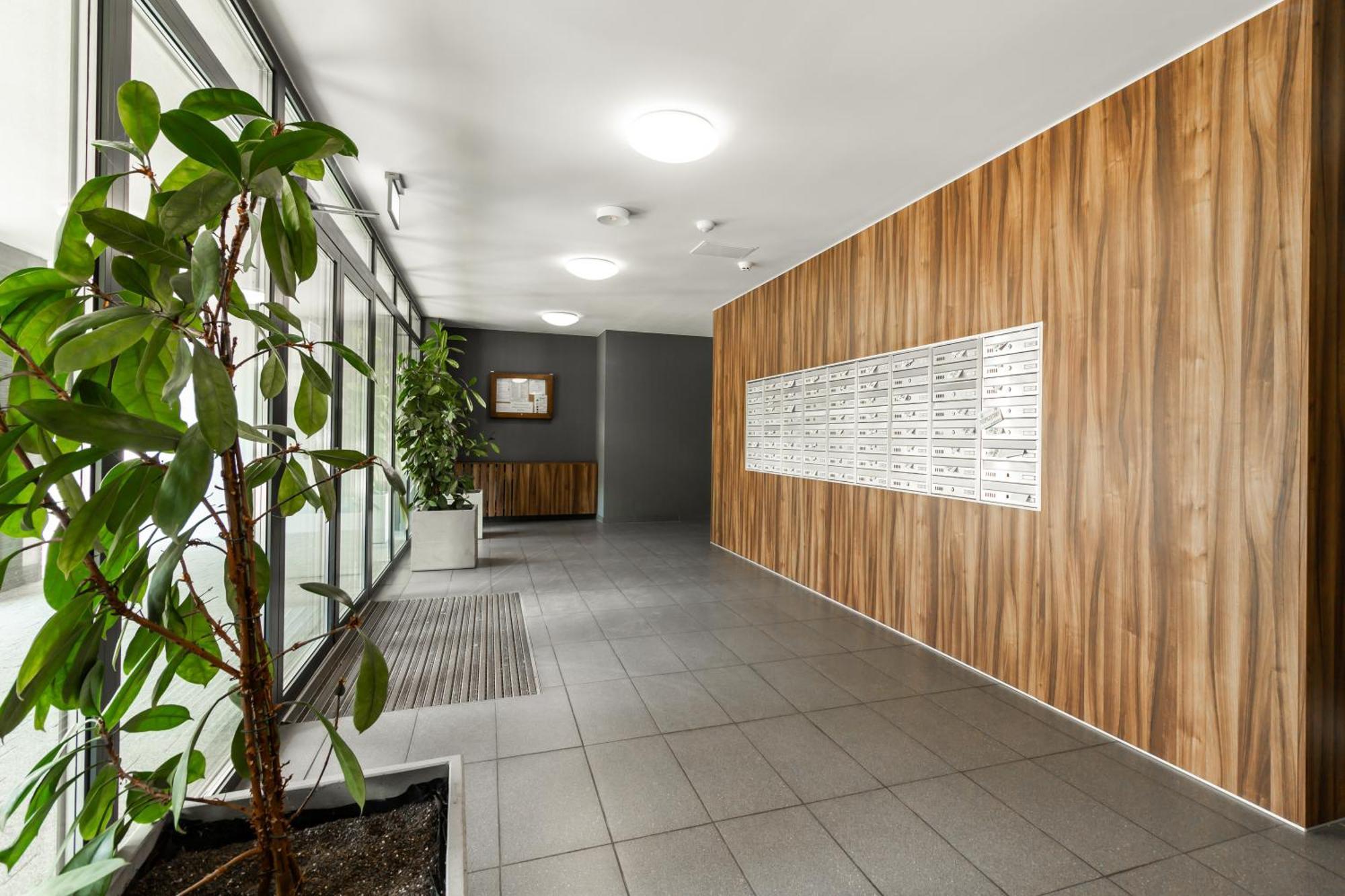 Apartament Near Sky Tower Free Parking For 2 Cars Вроцлав Экстерьер фото