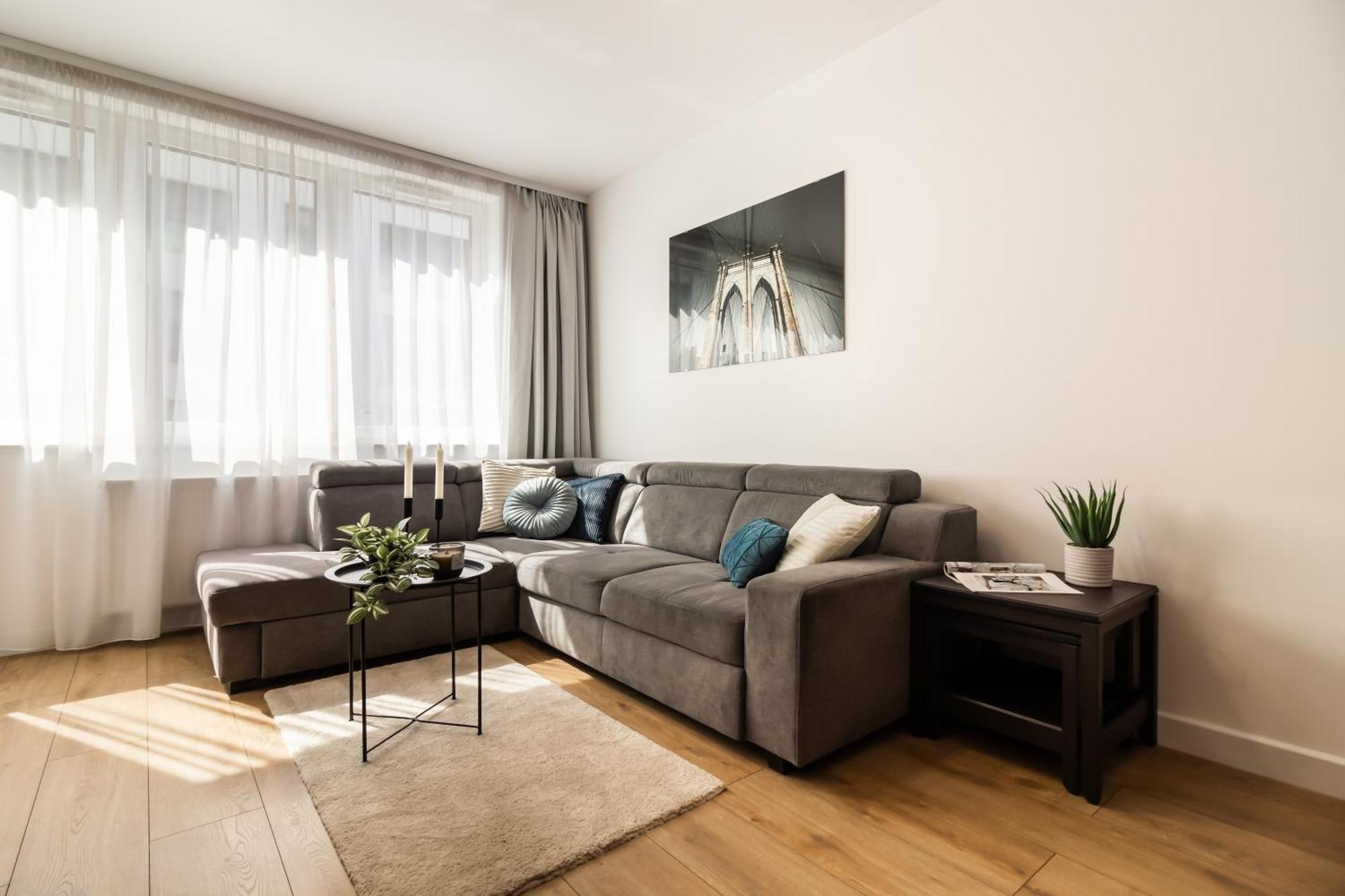 Apartament Near Sky Tower Free Parking For 2 Cars Вроцлав Экстерьер фото